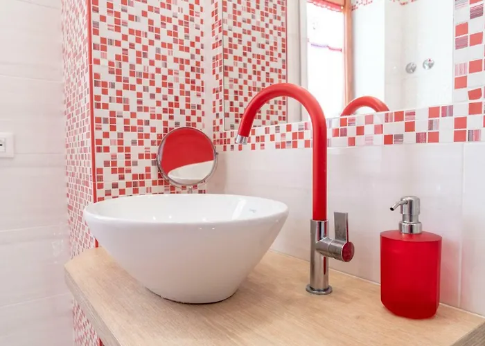 Casa Lolla, A Red Rose In